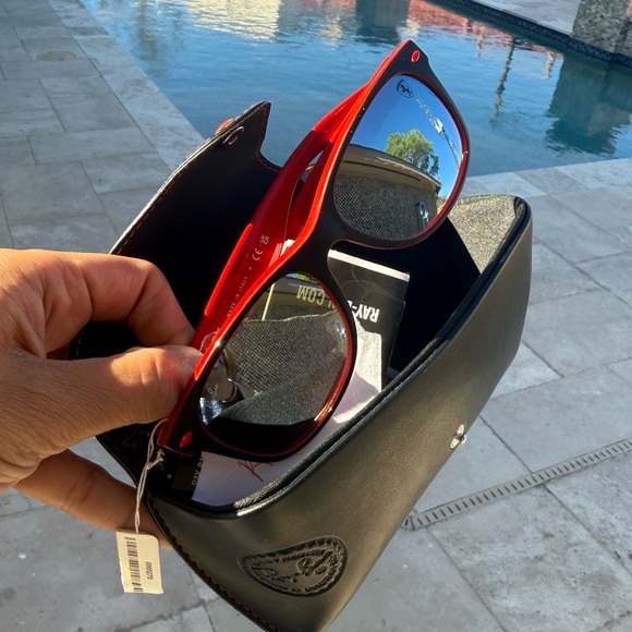 RB2132M SCUDERIA FERRARI COLLECTION - Picture 10 of 11